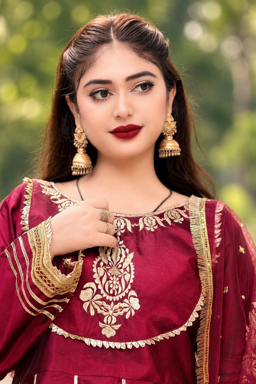 Royal Zareen- Khadi Silk